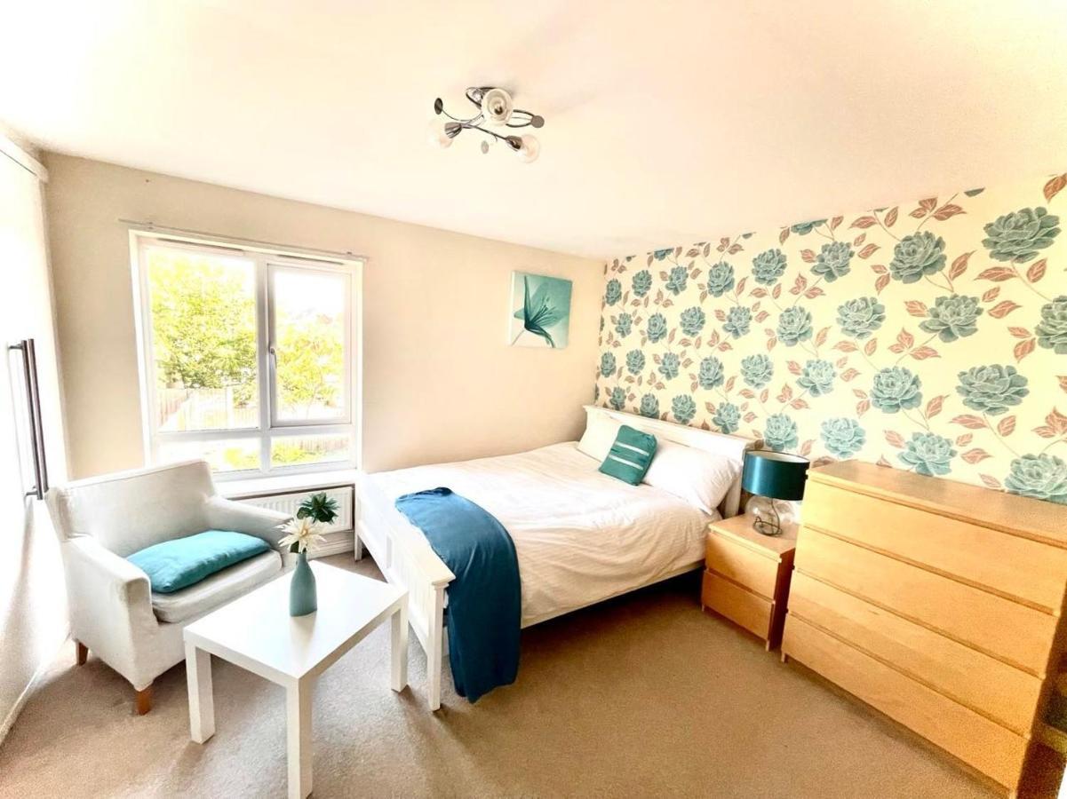 Lakeside Stylish 3 Bedroom House Grays Dış mekan fotoğraf